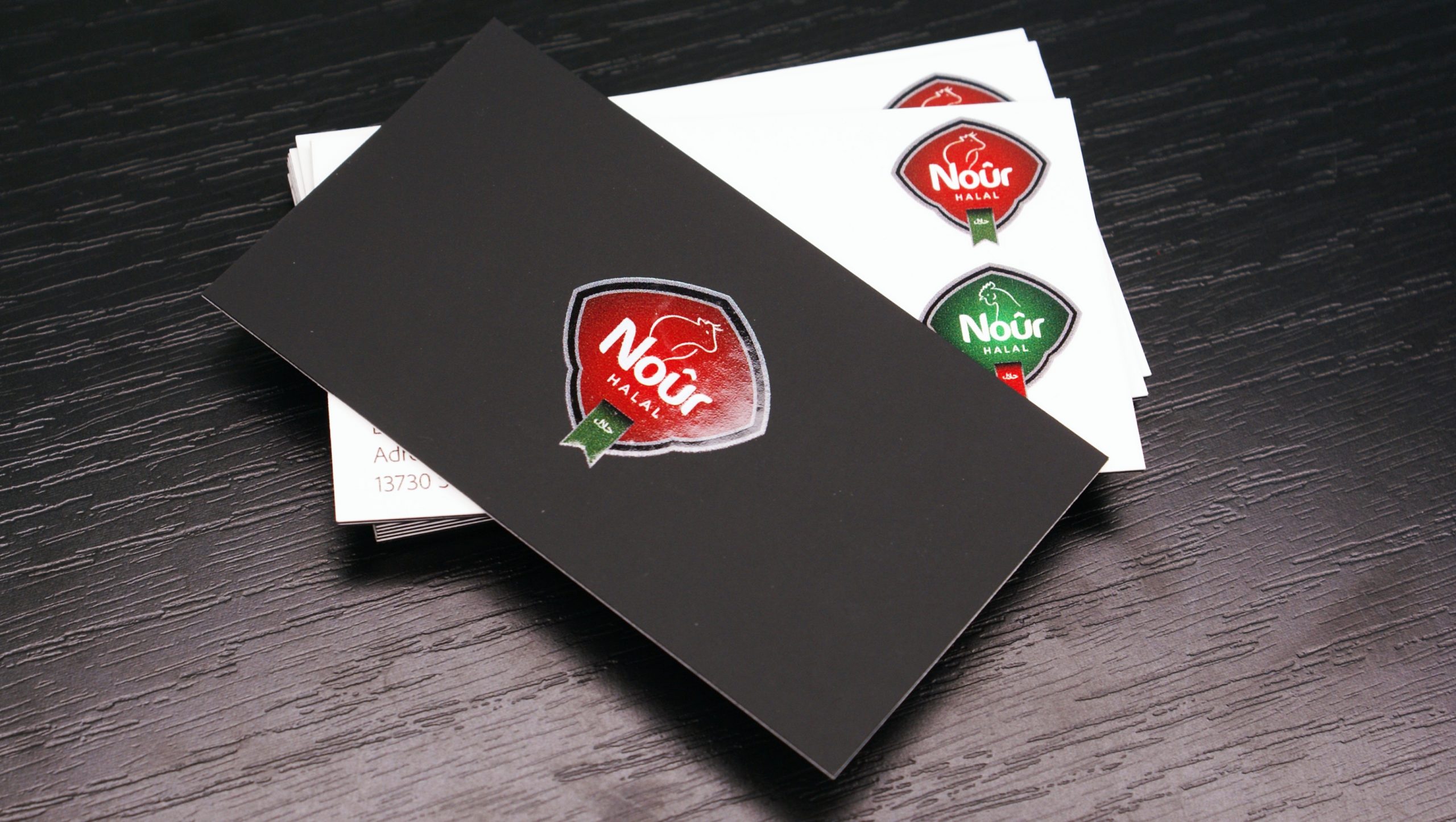 Premium business cards London-spot varnish