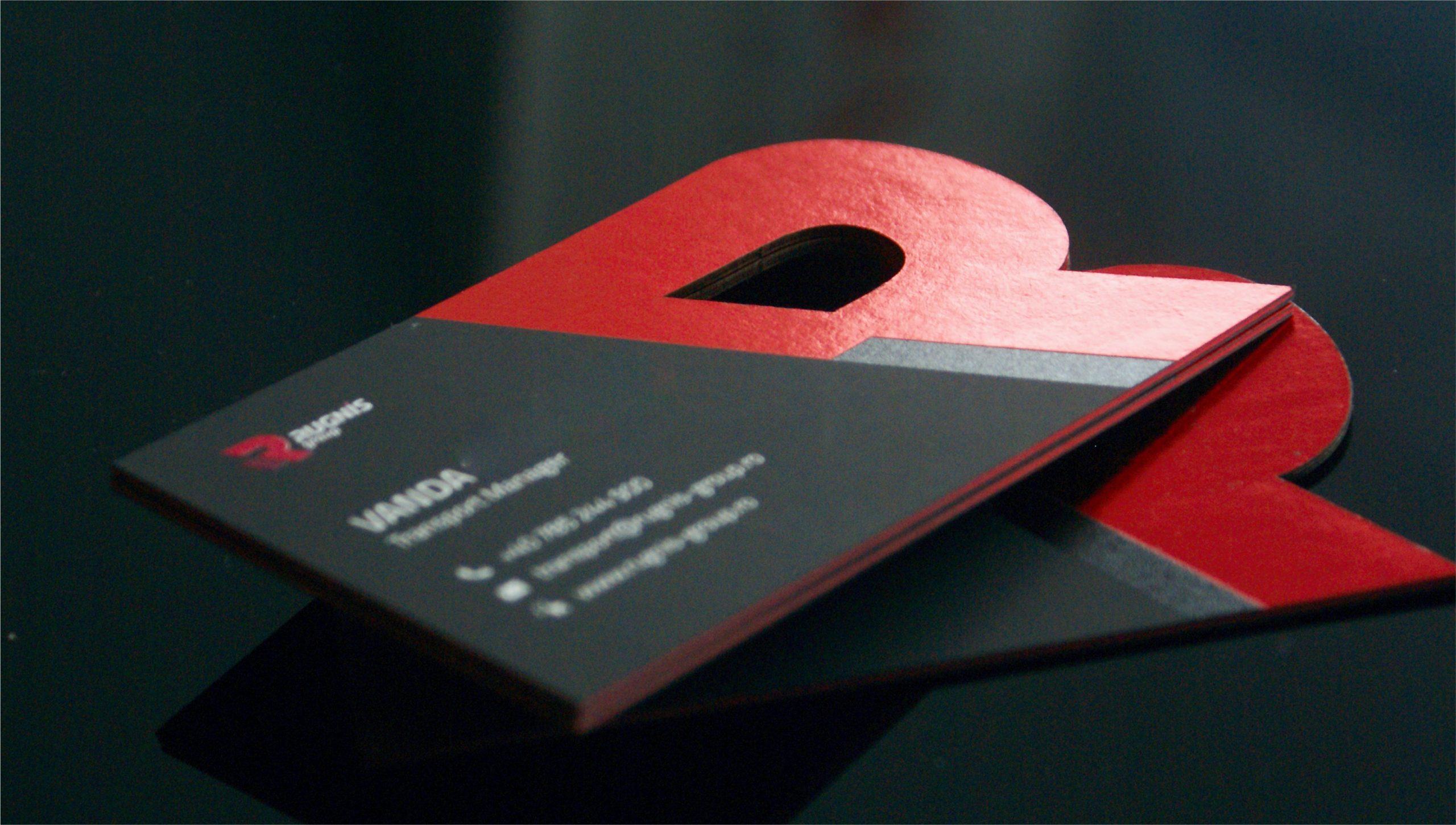 Luxury business cards - laser-cut (special shape) & foil stamp